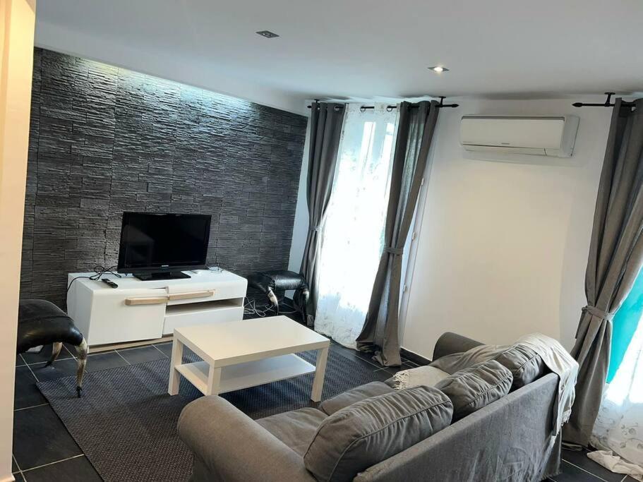 Grand Appartement Climatise Et Fonctionnel Marseille Ngoại thất bức ảnh